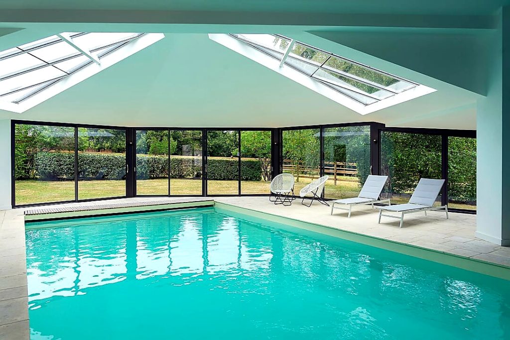 Piscine couverte du Domaine de la Limetière